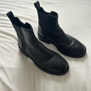Men's Black Leather Chelsea Boots